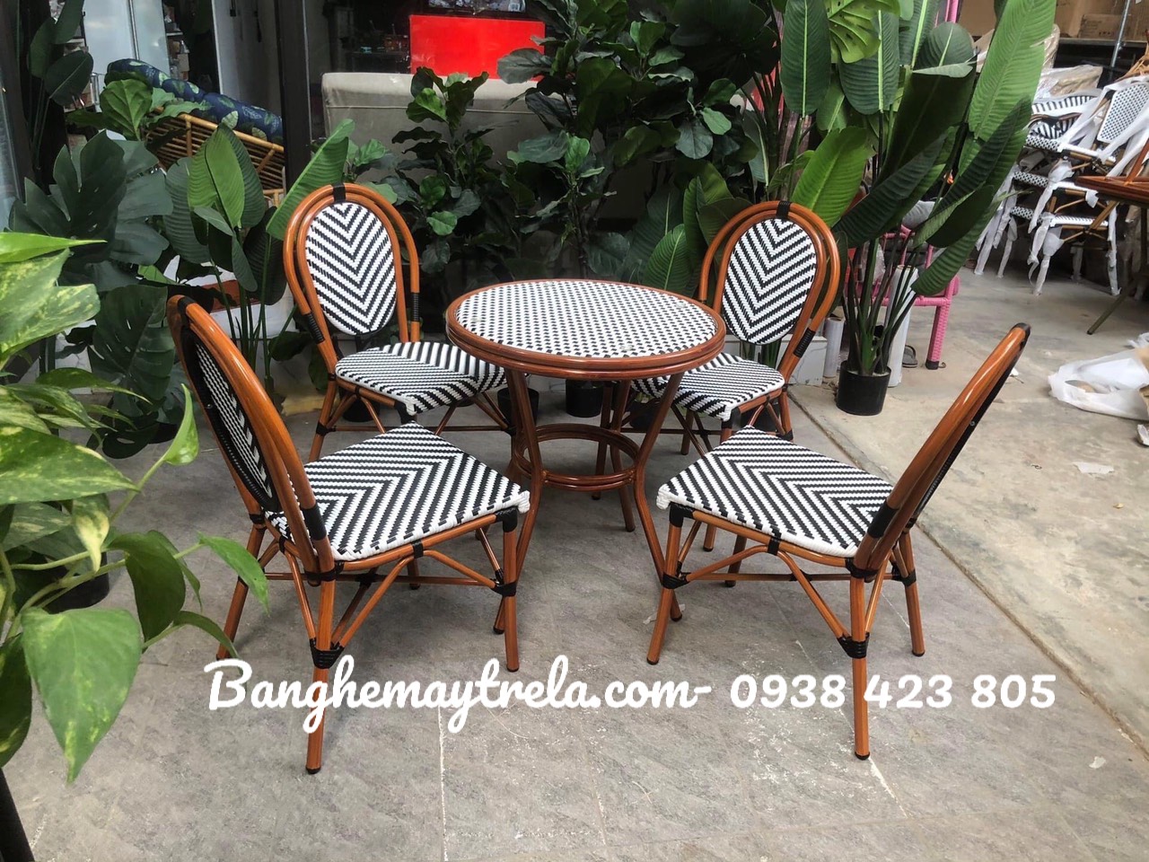 
								Bộ bàn ghế cafe mây nhựa NH203