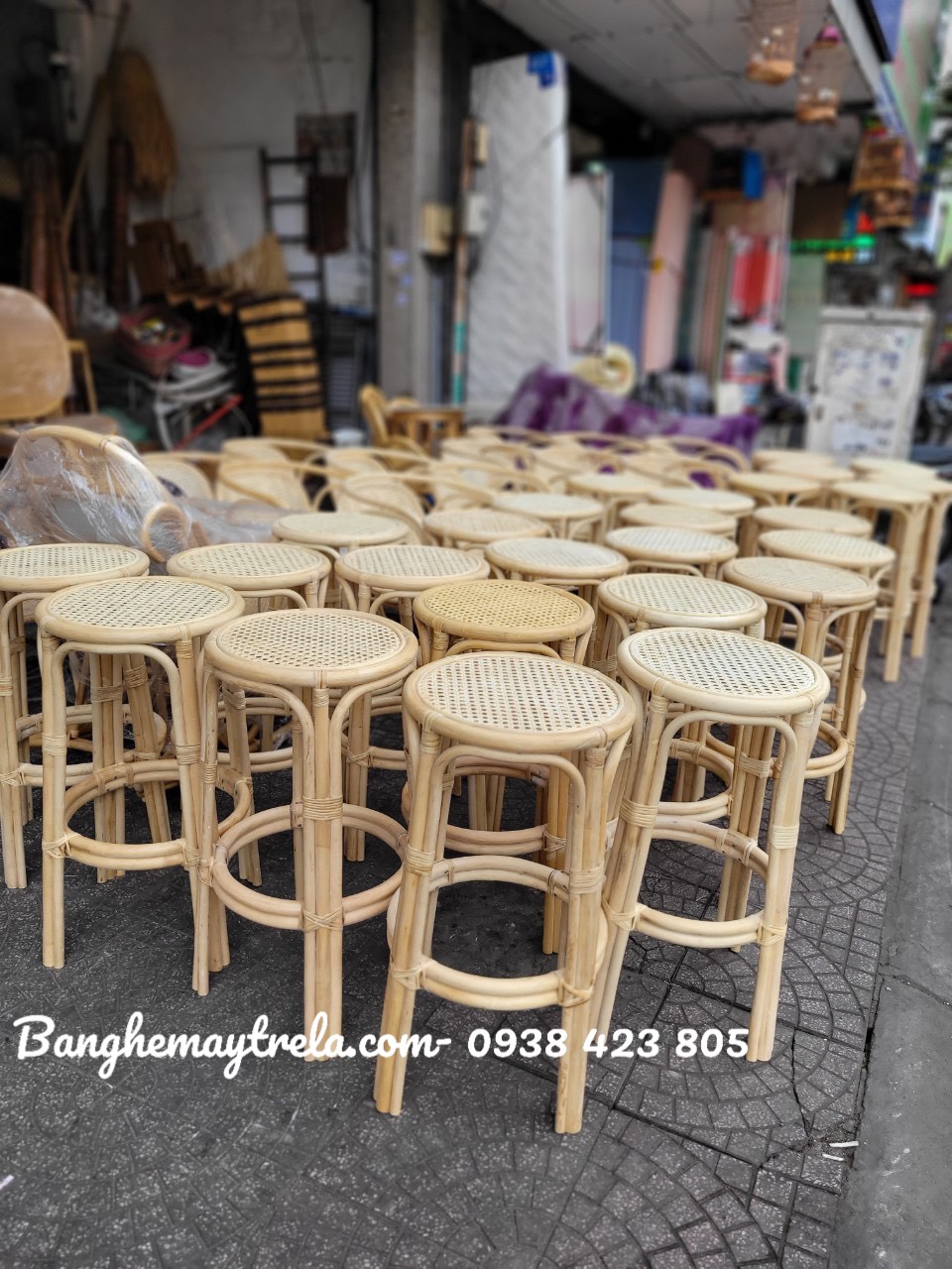 
								Ghế quầy bar mây tự nhiên MA572
